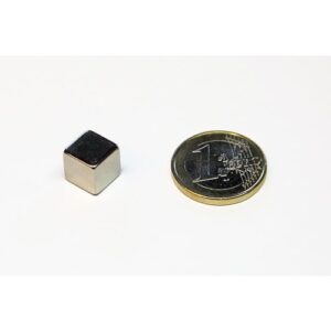 c10_wuerfel-neodym-Magnet