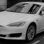 Elektroauto_Tesla